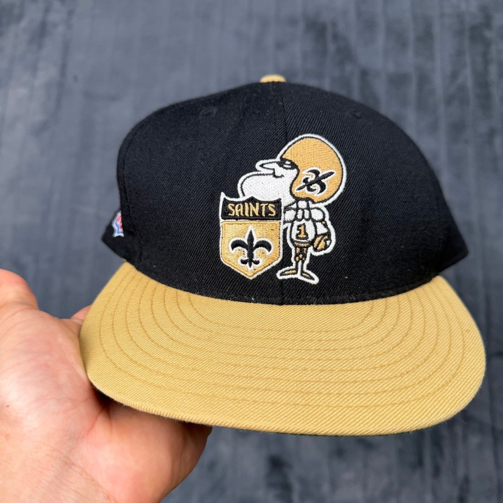 Reebok New Orleans Saints NFL Vintage Collection Fitted Hat 7 3/4 Black Gold